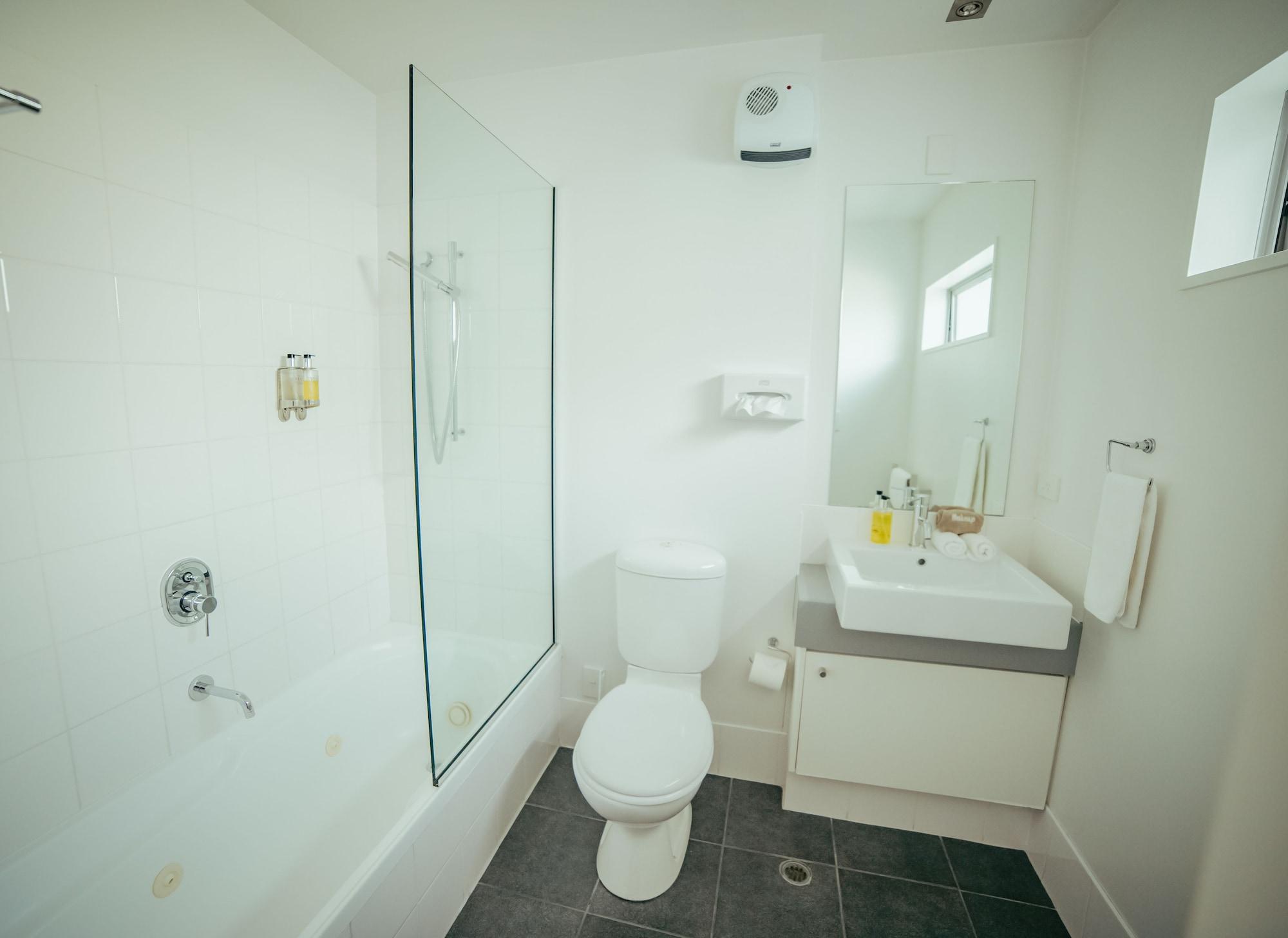 Airport Delta Motel Christchurch Bagian luar foto