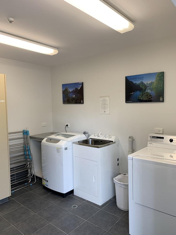 Airport Delta Motel Christchurch Bagian luar foto