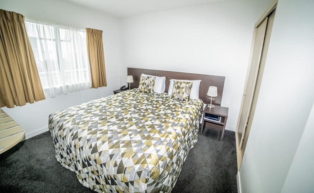 Airport Delta Motel Christchurch Bagian luar foto