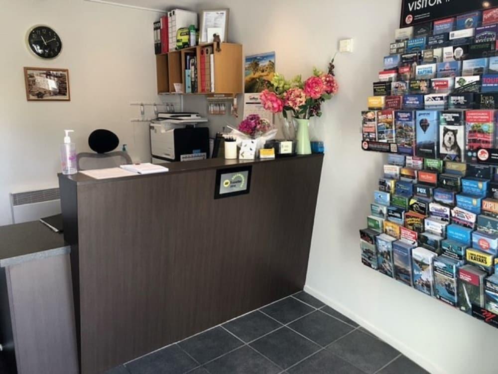 Airport Delta Motel Christchurch Bagian luar foto