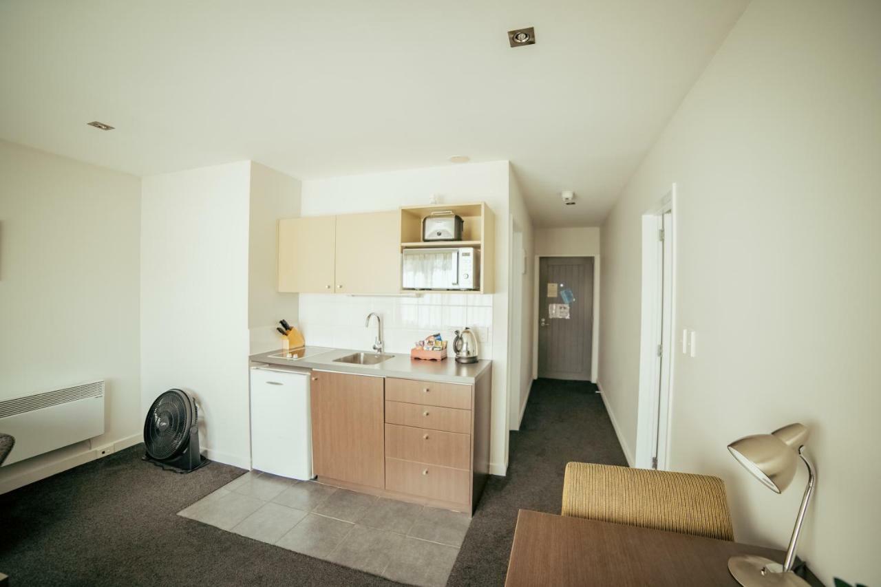 Airport Delta Motel Christchurch Bagian luar foto